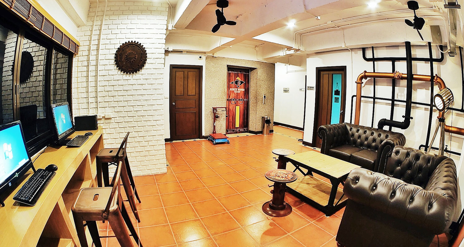 Forty Winks Phuket Hotel is a great choice for accommodation when visiting Phuket